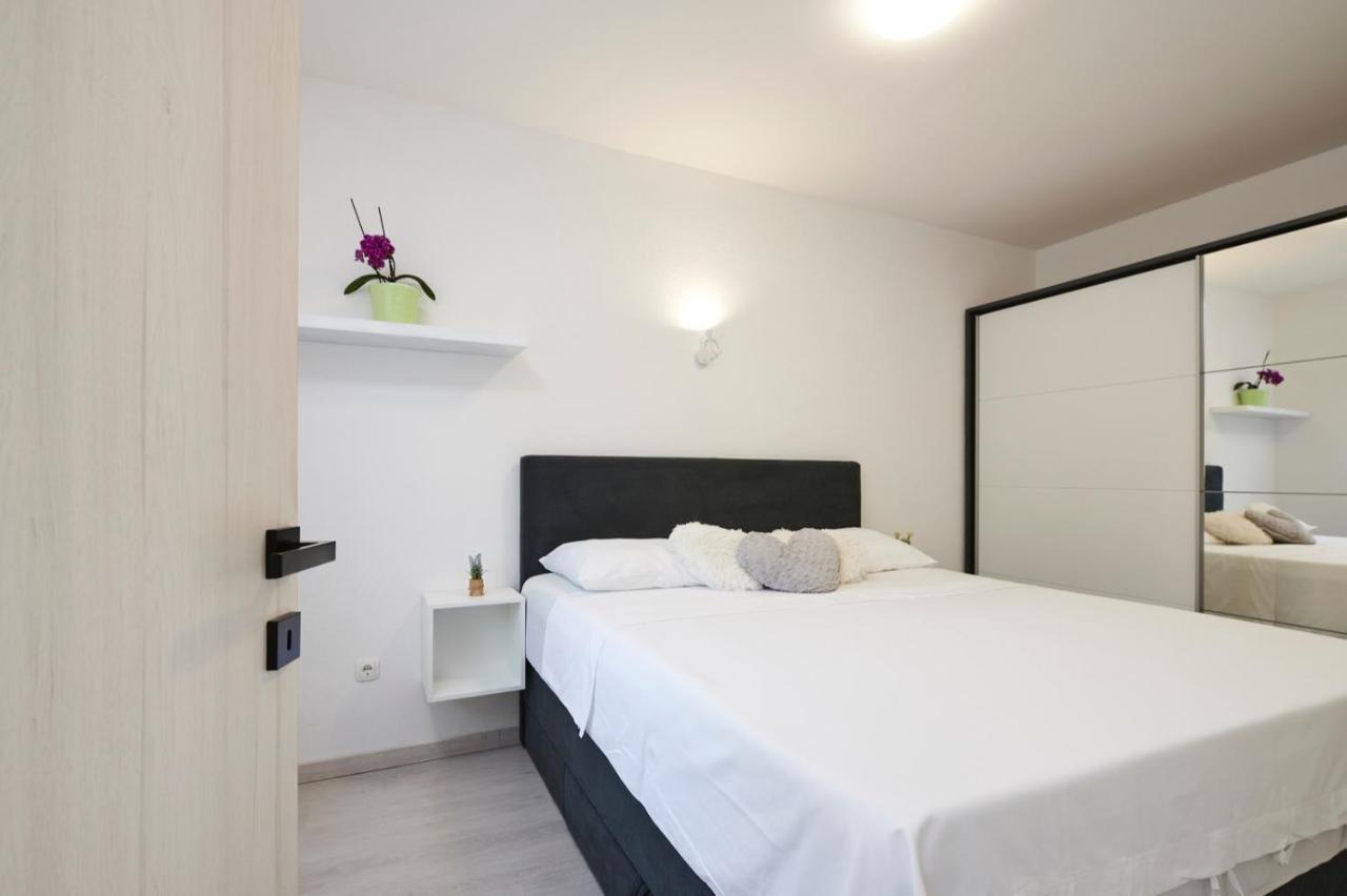 Apartment Josip Ciovo Trogir Dış mekan fotoğraf
